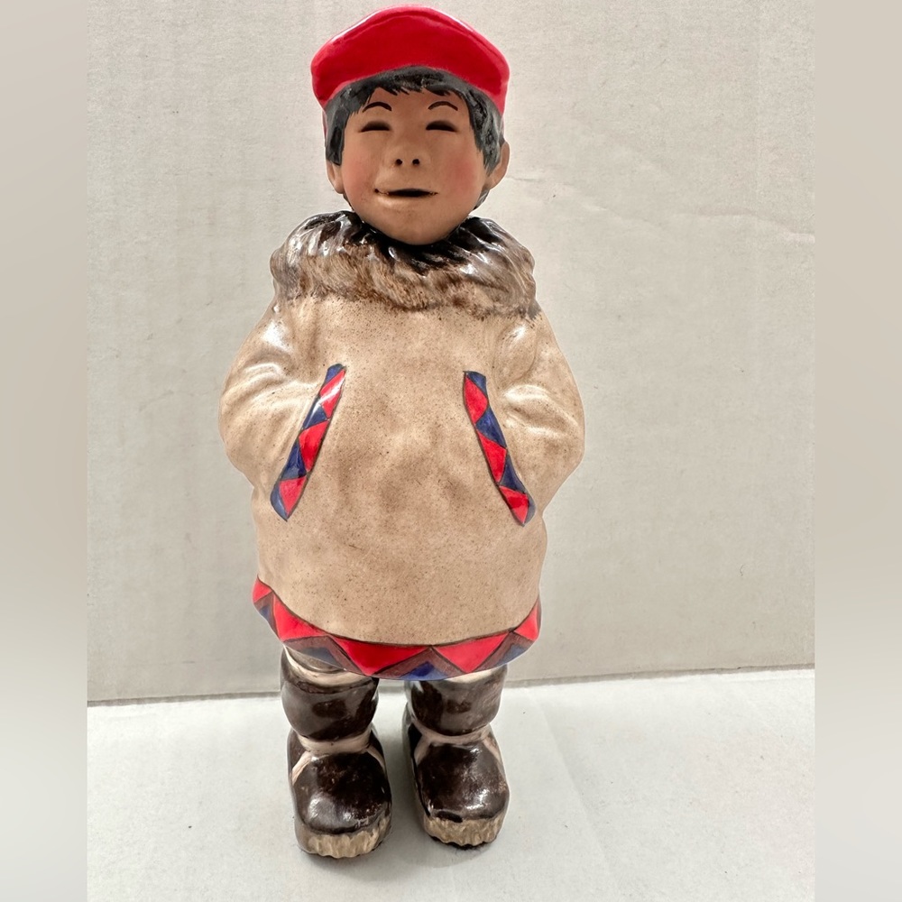 C Alan Johnson Inuit Figurine “Danny” U438 1980 Preowned